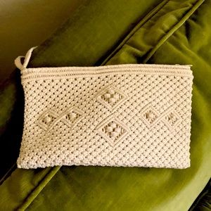 Vintage | Macramé natural clutch